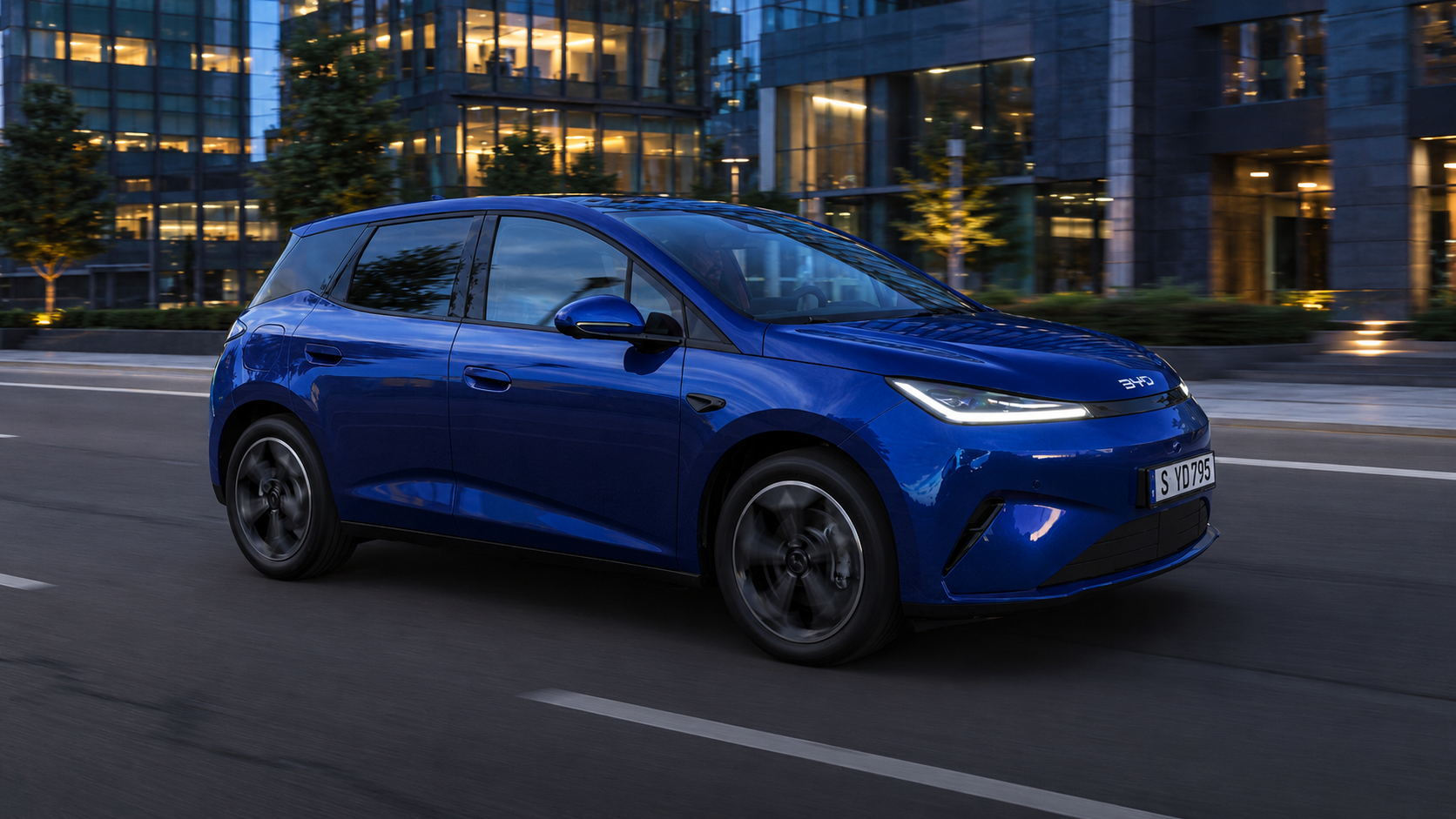 BYD Dolphin G DM-i 2026: обзор, расход и запас хода